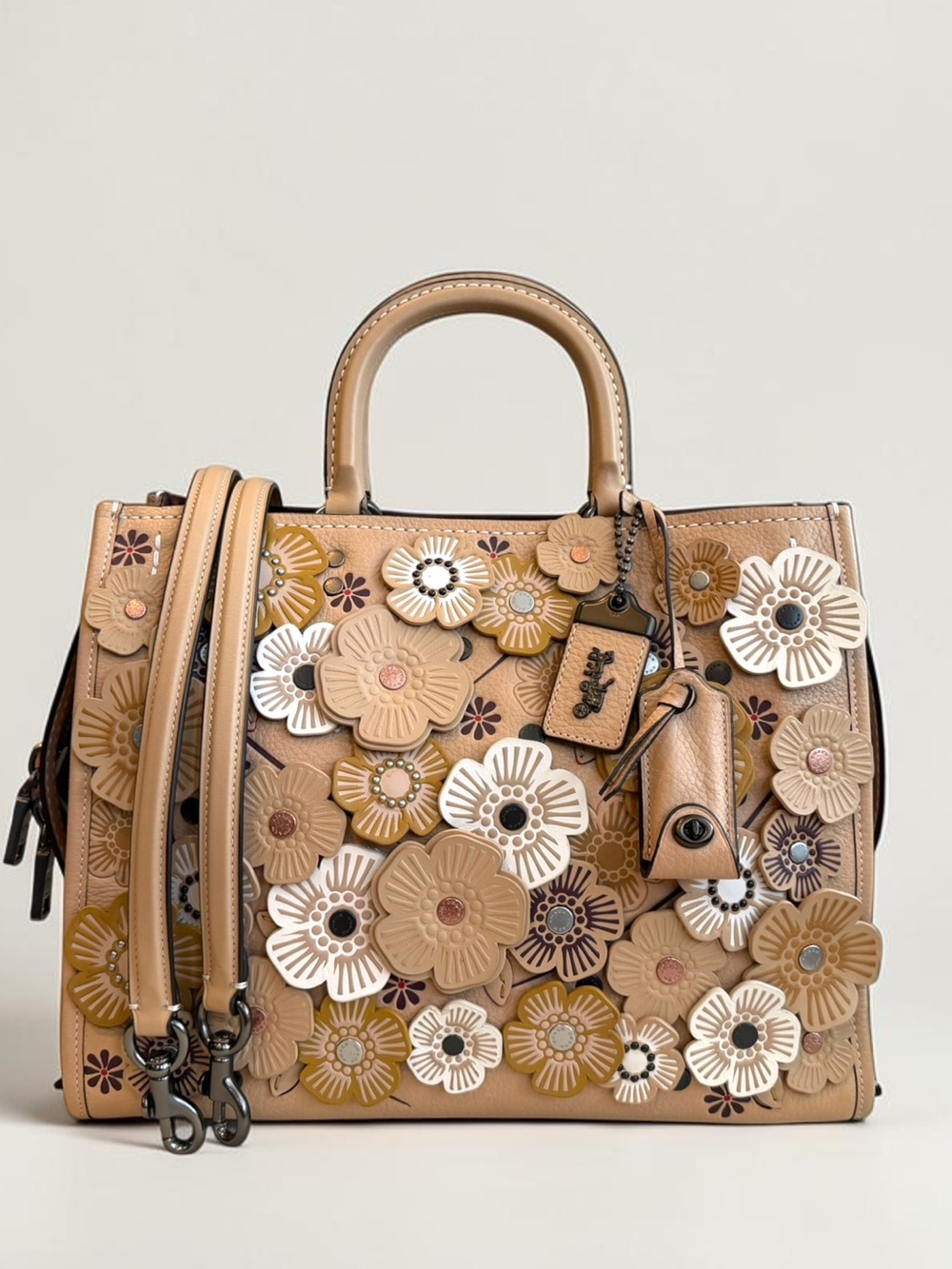 Like New Coach Rogue 30 Tea Rose Satchel - Picture 2 of 15